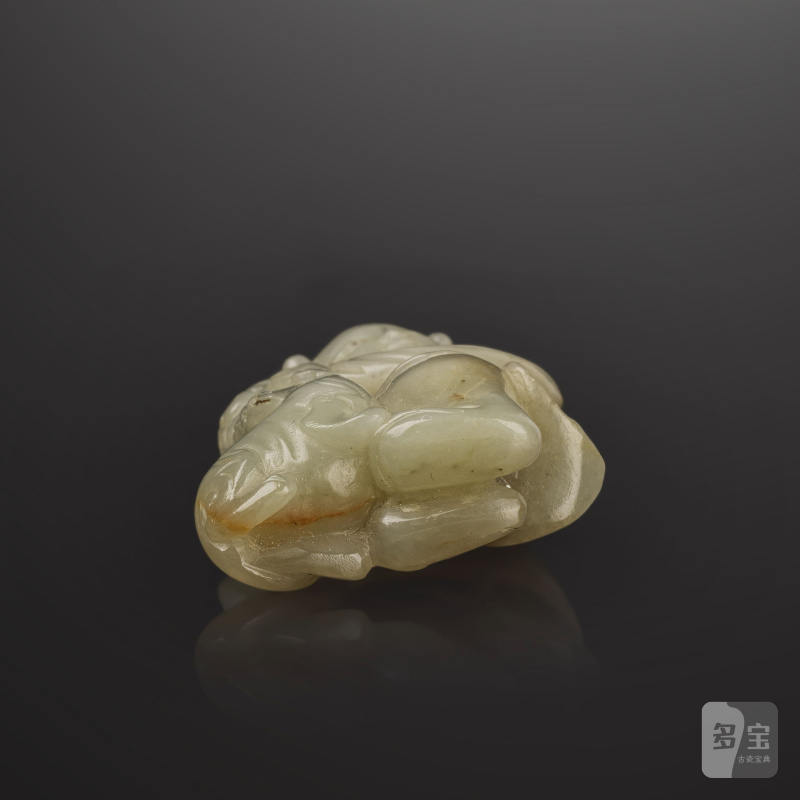 十七/十八世紀 灰黑玉臥獸 及 青白玉童子 | DEUX GROUPES EN JADE SCULPTÉ - 图11